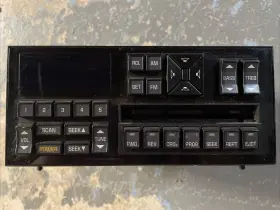 16155103 Ac Delco 16171413 Vintage Oldsmobile Am/fm Cassette Equalizer 1994 Cutlass Supreme Radio
