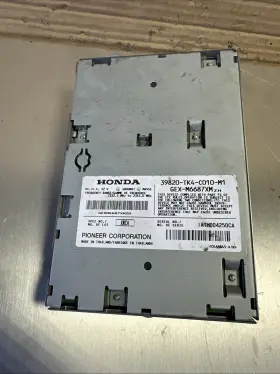 39820-tk4-c010-m1 Acura 2009-2014 Tl Radio Receiver Amplifier Amp Module Oem