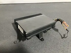532242801 Bmw 2007 X3 Lear Amplifier