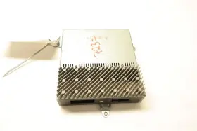 638.bm1q98 Bmw Amplifier 8362444 Fits 1998 540i