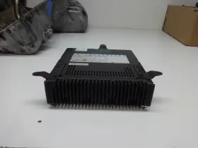 65128357878 Bmw 94-98 E36 Amplifier Hifi System Oem