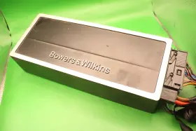 6824132 Bmw F90 G30 G31 G32 G11 G12 Bowers Wilkins Amplifier Amp