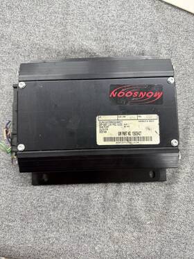 Bose 15829427 Gm Subwoofer Amplifier Oem Yukon Tahoe Escalade Untested