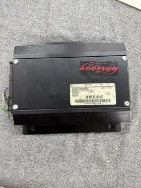 15829427 Bose Gm Subwoofer Amplifier Oem Yukon Tahoe Escalade Untested