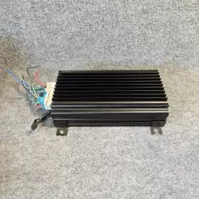 25708822 Bose 1999-2000-2001-2002-2003-2004 Cadillac Seville Amplifier