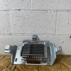28060-kj10a Bose Nissan Gt-r Radio Amplifier 28060kj10a