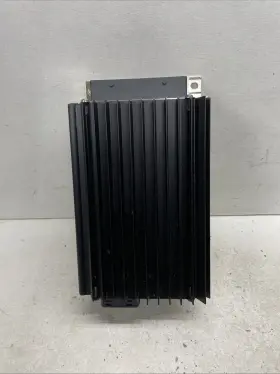 319427-0010 Bose 2003 - 2006 03-06 Porsche Cayenne Amplifier Amp