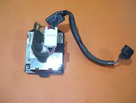 F15266920a Bose 2004 Mazda Rx-8 Rx8 Door Amplifier Amp 15266920a Oem With Plug Connector