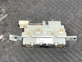 Nc10-66-92z Bose 1999-2005 Mazda Miata Mx5 Oem Stereo Amp Amplifier Nb 99-05