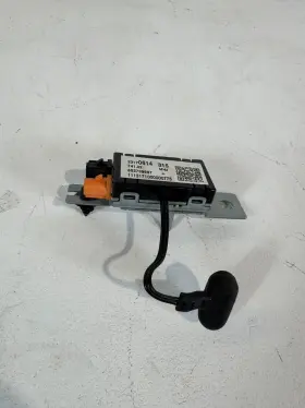 23170614 Cadillac 2014-2019 Cts Sedan Stereo Radio Antenna System Amp Amplifier Oem