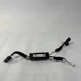 421251063 Chevrolet Gm Bolt 2022 Radio Antenna Signal Filter Oem 84914278