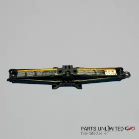 13501786 Chevy 11-15 Cruze Oem Spare Tire Floor Scissor Jack Lift Part #