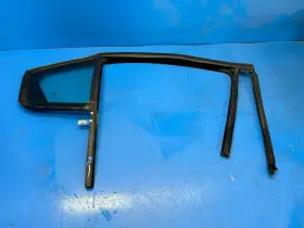 43r-000054 Chevy 11-16 Cruze Oem Rear Left Driver Side Fixed Vent Window Glass And Seal