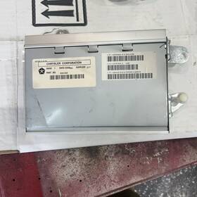 Chrysler 050644106ab 2006 Dodge Durango Aspen Alpine Stereo Amp P05064106ab 05064106ab