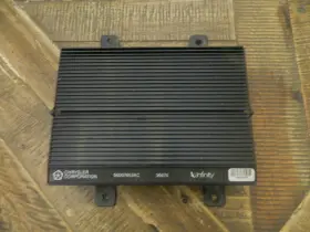 56007653ac Chrysler Jeep Cherokee Xj 1997-2001 Oem Infinity Radio Amp Amplifier