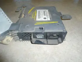 661.ch1p96 Chrysler 96 Concorde Radio Amplifier P04760398 32610