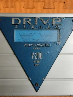 V-200c Crunch Usa Drive Series V-200 Amplifier 200w Rms 2 Channel