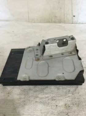 05981130af Dodge 2013-2018 Ram 1500 Amplifier Oem