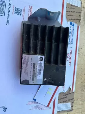 68477632aa Dodge 2021 Ram 3500 Radio Audio Amp Amplifier Oem