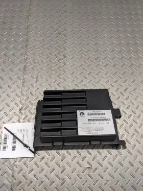 68312241ad Dodge Truck 661.ch8m18 19-22 Ram 1500 Oem Amplifier - 1165735