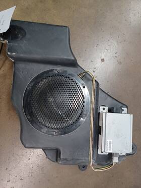 Factory/oem 4672324ac 2008 Dodge Caliber Boston Subwoofer/amplifier Assembly