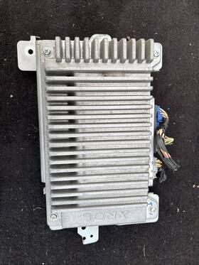 Ford Aa8t-18t806-aa 10-18 Escape Edge Flex Taurus Focus Explorer Oem Amplifier Aa8t-18t806-ac