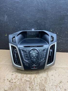 Ford Dm5t18k811 2013 To 2014 Focus Oem Center Radio Stereo Control Unit Trim W0075 Dg