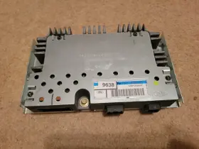 F4zf-18a965-aa-m Ford Factory Amplifier F4zf-18a965-aa P F7zf-18t806-bb New Old Stock