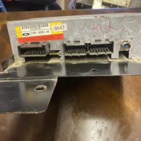 F7df-18c851-ba Ford Taurus Sable Factory Radio Audio Tuner Processor 96 97 98 99