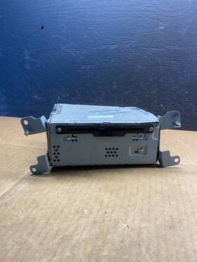 Ford Hs7t-19c107-bd 2017 2018 Fusion Radio Audio Receiver Am Fm Cd Mp3 Ad3594 Dg