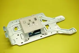 Ml3z18b849c Ford Radio Amplifier With Bracket. Kit - Center Oem F150 2021-24