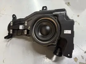 N2dt-18c804-aa Ford 2023 Bronco Oem Sub Woofer And Enclosure