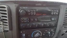 638-01022 Ford Truck Audio Equipment Radio Am-fm Cassette Fits 97-98 Expedition 212898