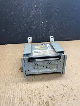 Ford Uqw1317 2011 Fusion Radio Audio Receiver Am Fm Cd Mp3 Ac4744 Dg