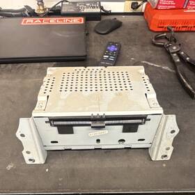 Ford Vpcm5f-18k884-ba 11-14 F350 Audio Control Module