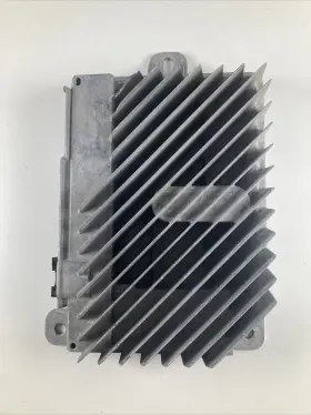 84004211 Gm 15 16 17 Escalade Tahoe Yukon Bose Radio Amplifier Oem Satellite