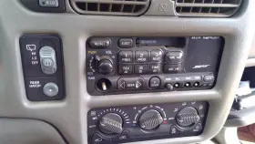 638-01446a Gmc Truck Audio Equipment Radio Ul0 Opt Uq3 Fits 98-02 Blazer S10/jimmy S15 236394