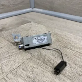 96270-3v000 Hyundai 2012-2017 Kia Rear Driver Left Antenna Radio Amp Oem