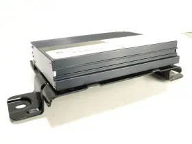 05064947ah Jeep / Chrysler Grand Cherokee Amplifier - Oem