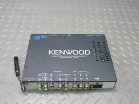 0110612 Kenwood Monitor With Dvd Receiver Hideaway Unit