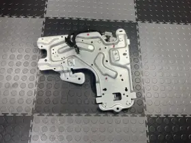 Hp5t8983ab Lincoln 2013-2020 Mkz Rear Right Trunk Audio Sound System Amplifier Bracket Oem