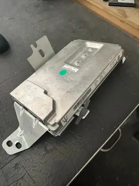 3641317 Maserati Harmon Amplifier