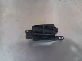 Aaf15214 Mazda 2004-2008 Rx8 Antenna Amplifier Noise Filter Oem