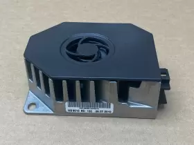 A211870 Mercedes 2011-2013 E350 Wagon Harman Becker Subwoofer Amplifier Oem Lot696