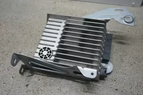 Mercedes-benz 204 870 03 94 2008-2011 W204 C300 C350 Harman/becker Amp Amplifier A