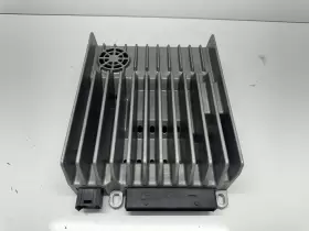 Mercedes-benz 212 900 71 80 2008-2017 W212 E350 Cls Glk Audio Radio Amp Amplifier Harman Becker Oem