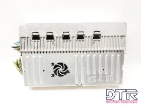 Mercedes-benz 77 89 W216 Cl550 S550 2007-2014 Harman Becker Amp Assembly A 221 870