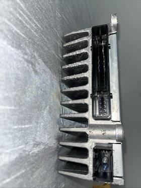 Mercedes-benz 9065k 0c3691154 2009 550cls Amplifier