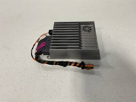 Mercedes-benz 9068 10-16 E550 Convertible Harmen Becker Amp Oem #a0.36