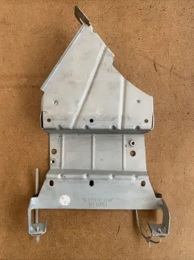 A2115458740 Mercedes-benz 2006-2009 E350 E320 Audio Amplifier Bracket Holder Oem